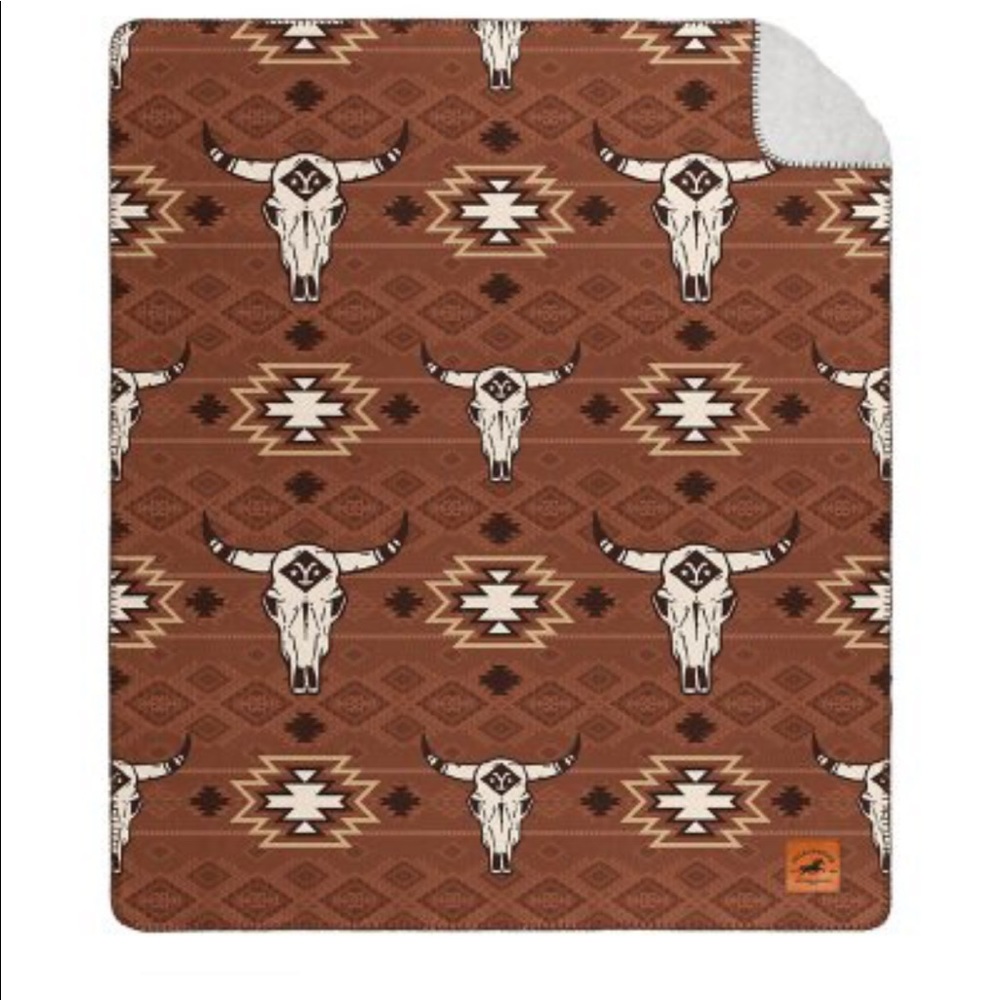 Yellowstone silk touch Sherpa throw 60”x70”